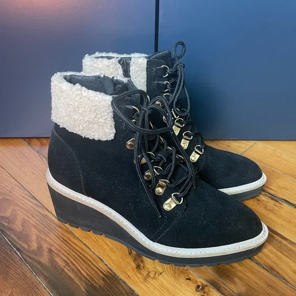 NWT Cecelia NY Geraldine wedge booties - Picture 2 of 4